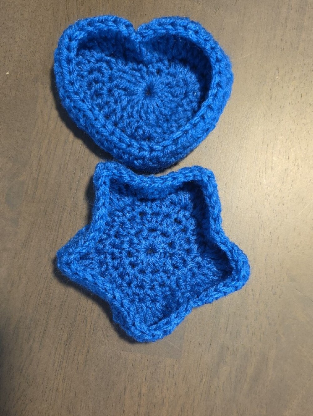 Hand Crafted Crocheted Star & Heart Trinket Dishes - Picture 7 of 13